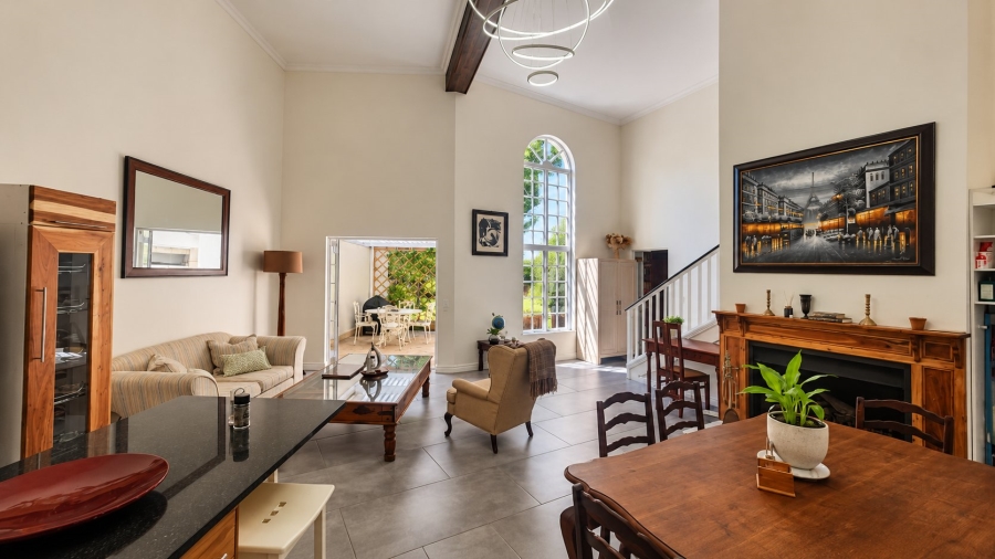 2 Bedroom Property for Sale in Groenvallei Western Cape